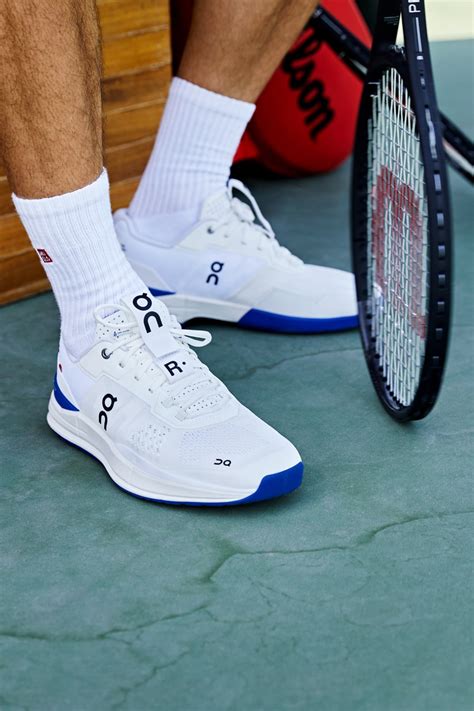 roger federer on tennis shoes